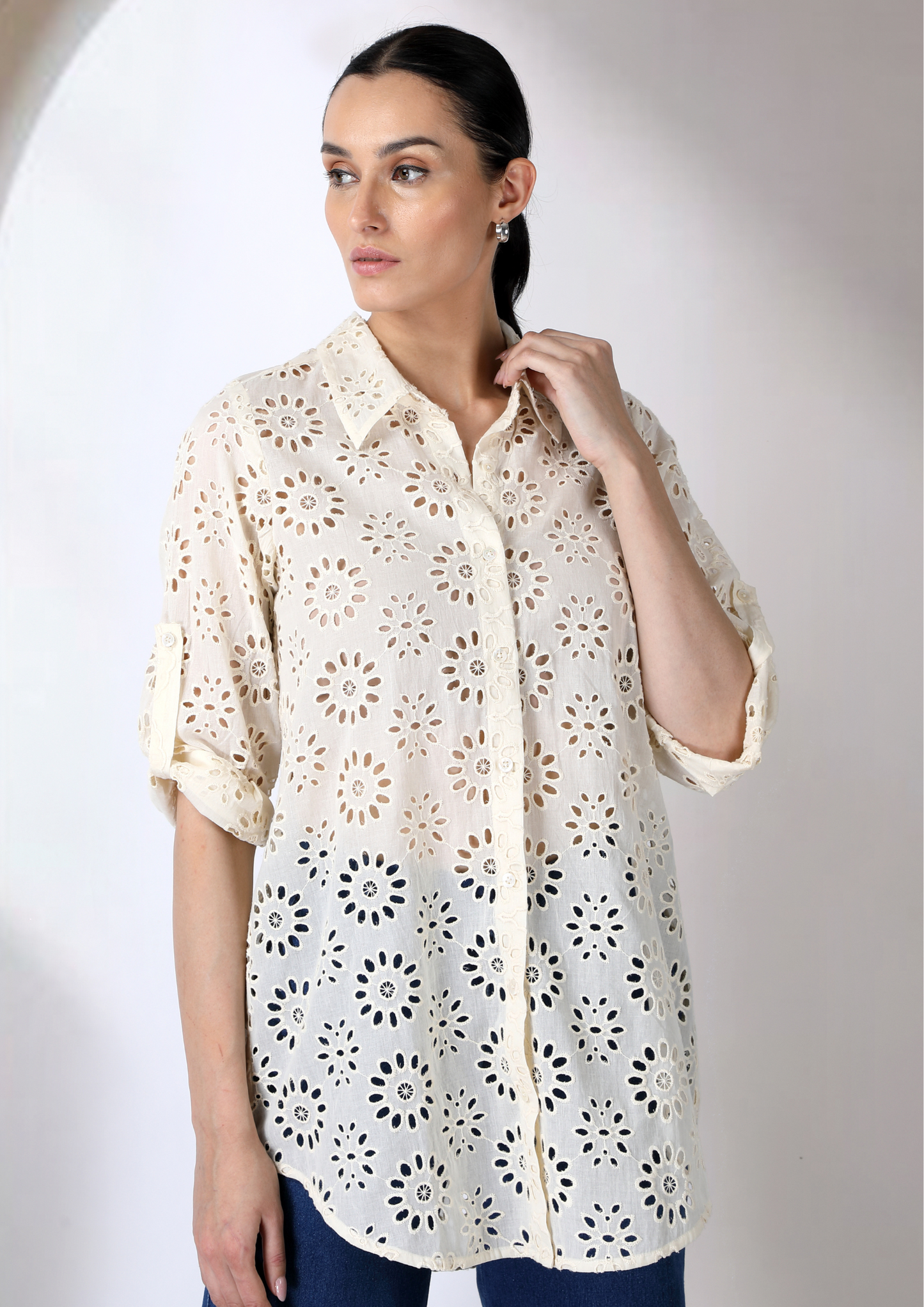 Timeless Essential Collar Shirt With Buttoned