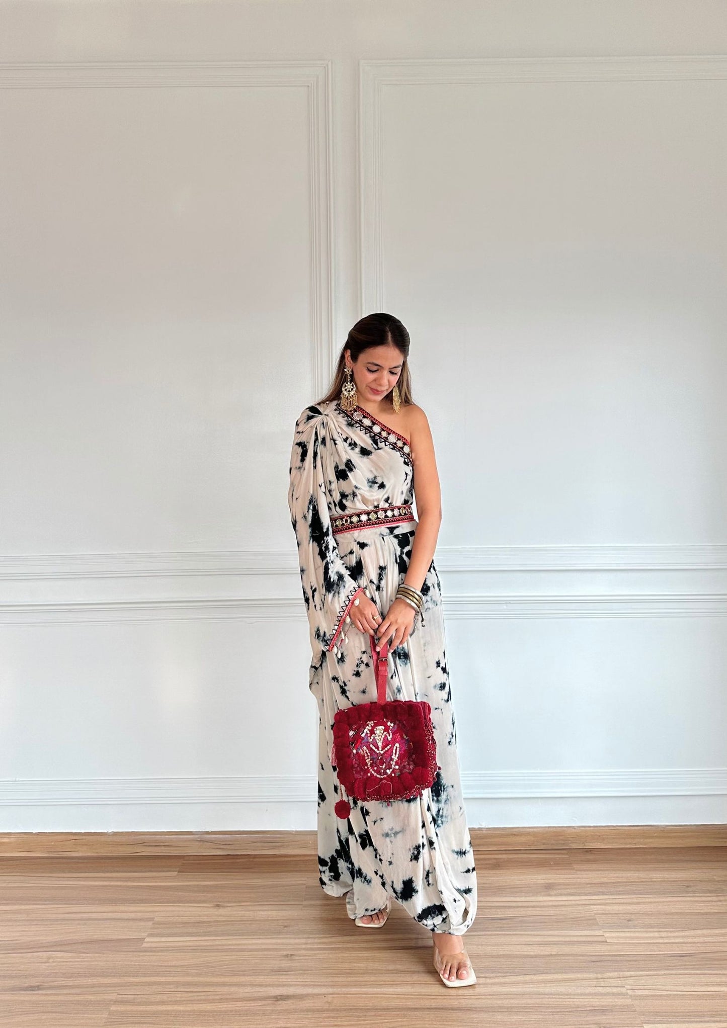 ONE SHOULDER DRAPE DRESS