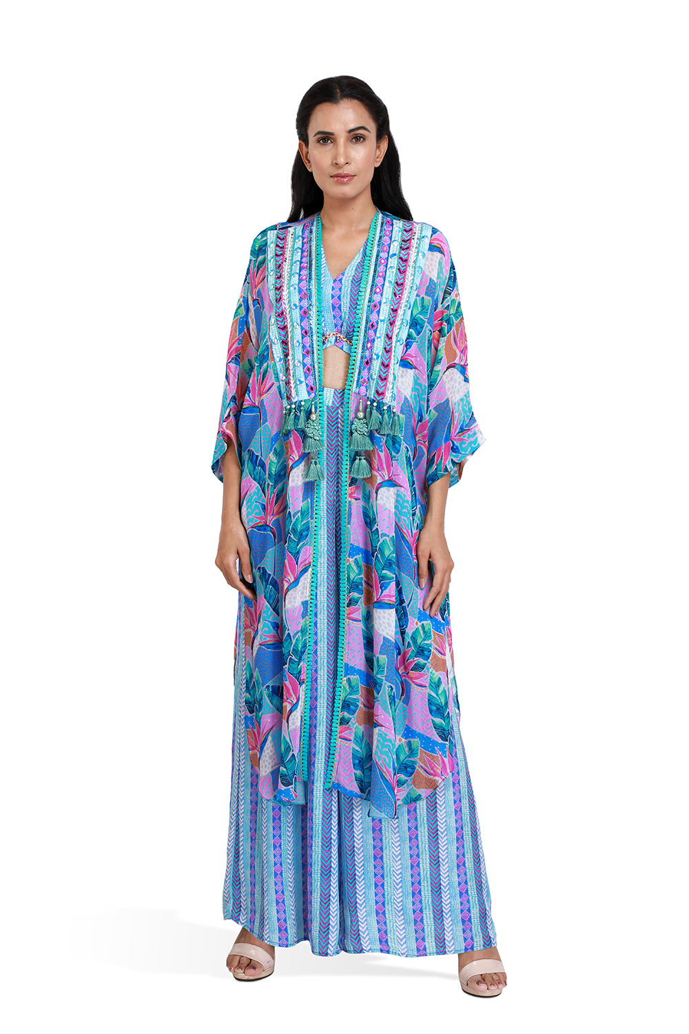 Tivra Fluid Cape Set