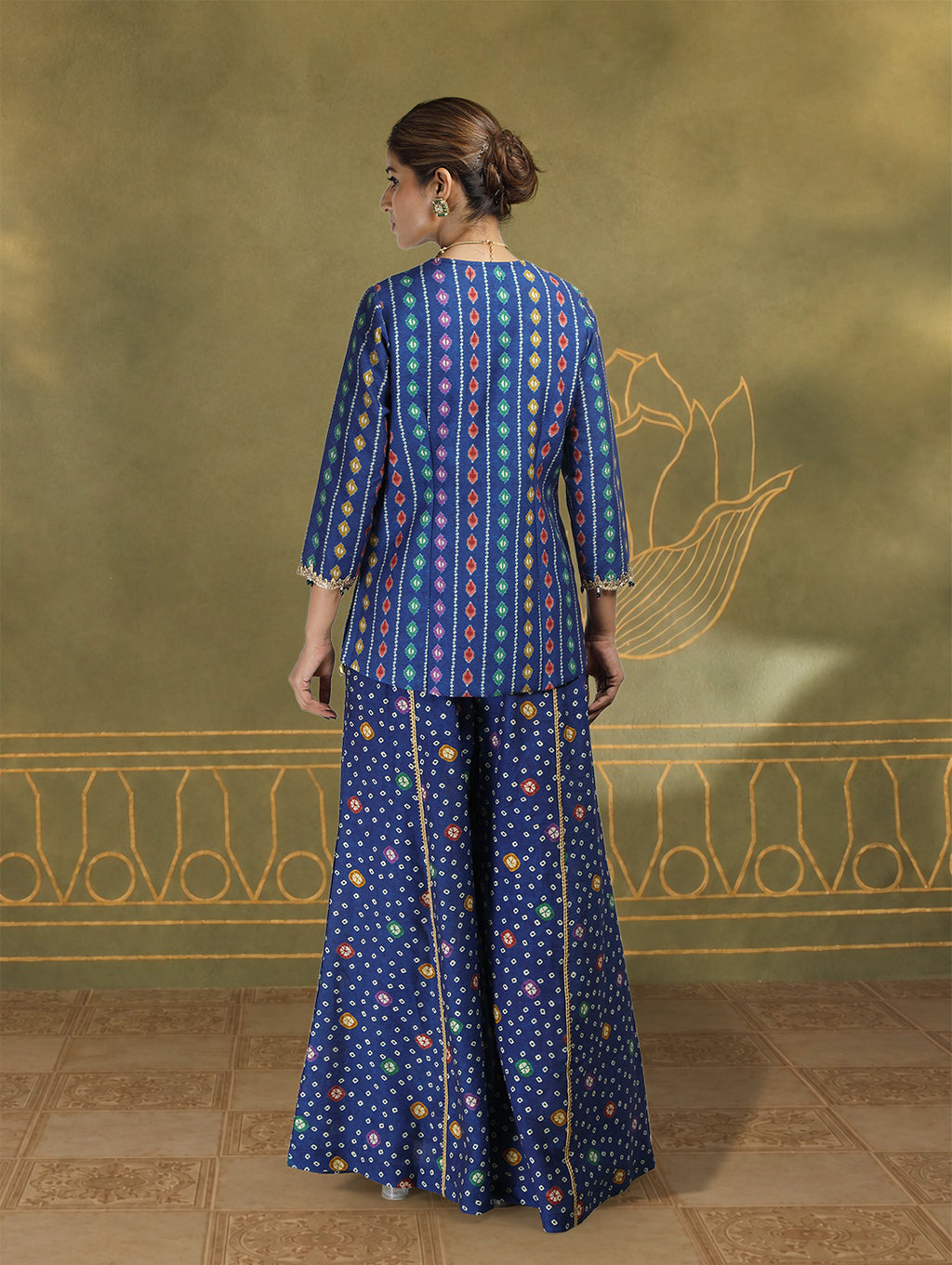 Mahira Embroidered Jacket Set with Kali Pants