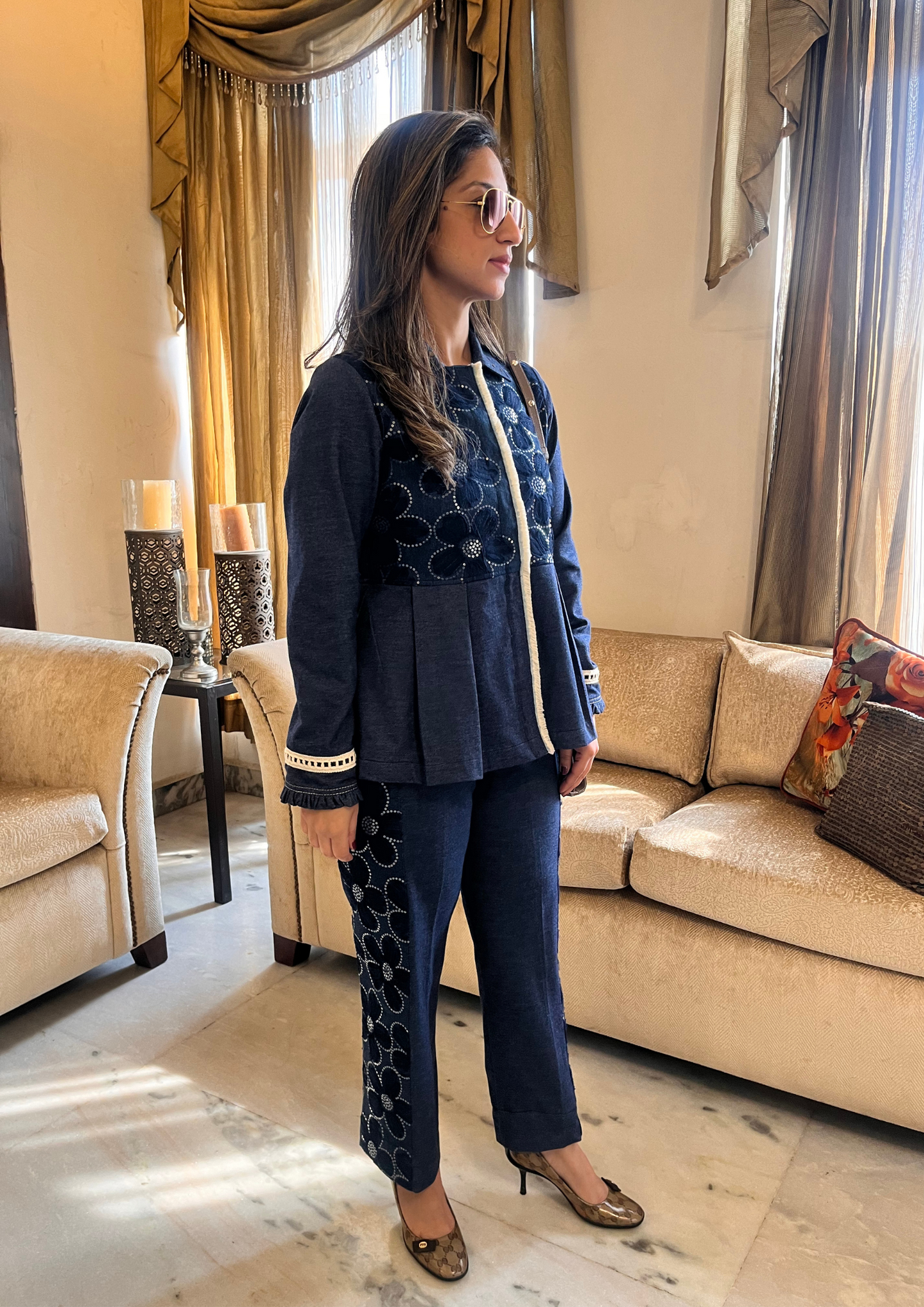 BLUE DENIM PEPLUM TOP WITH FLOWER PATTERN