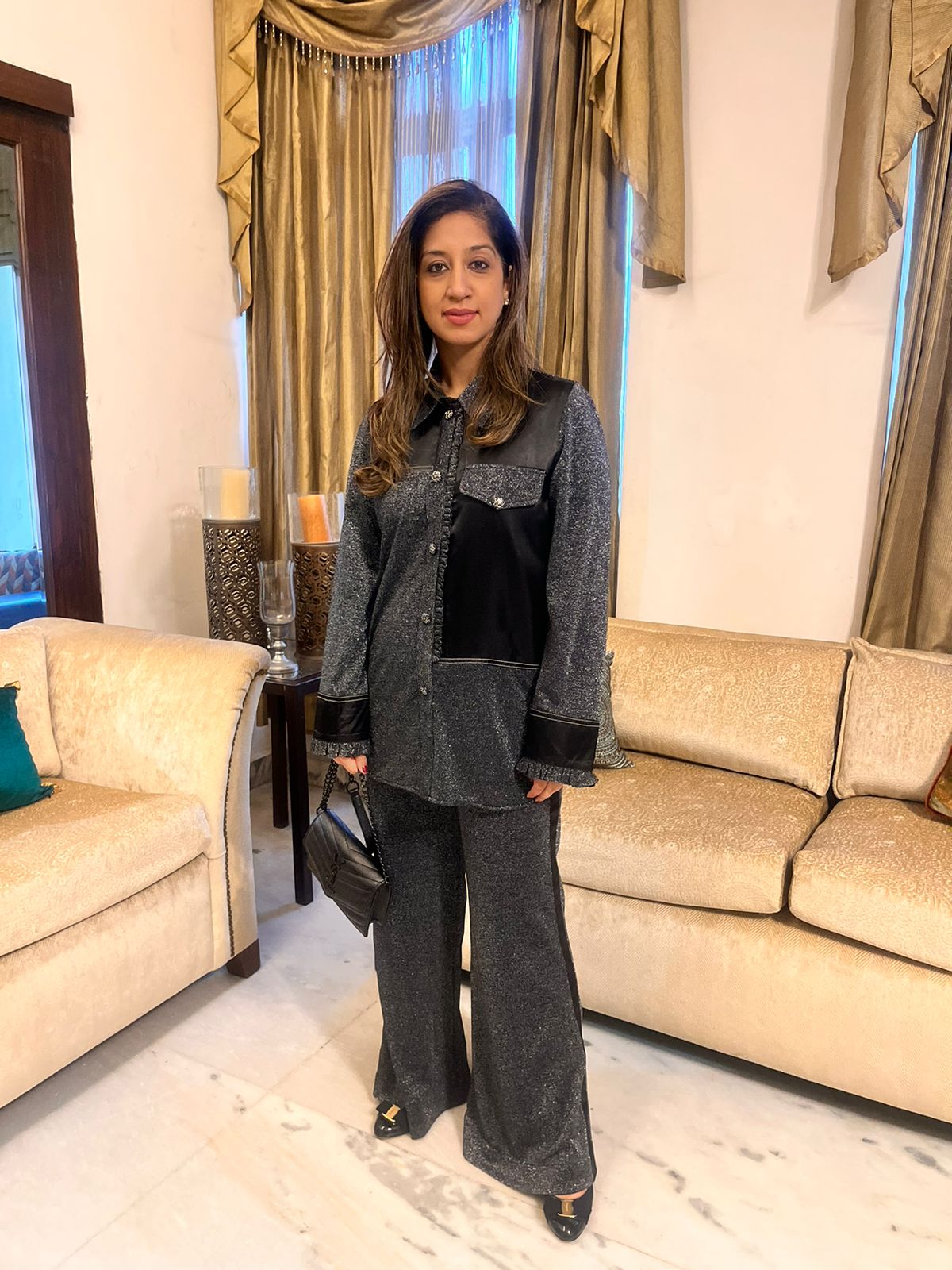 BLACK SHIMMER SHIRT WITH POCKET & SATIN